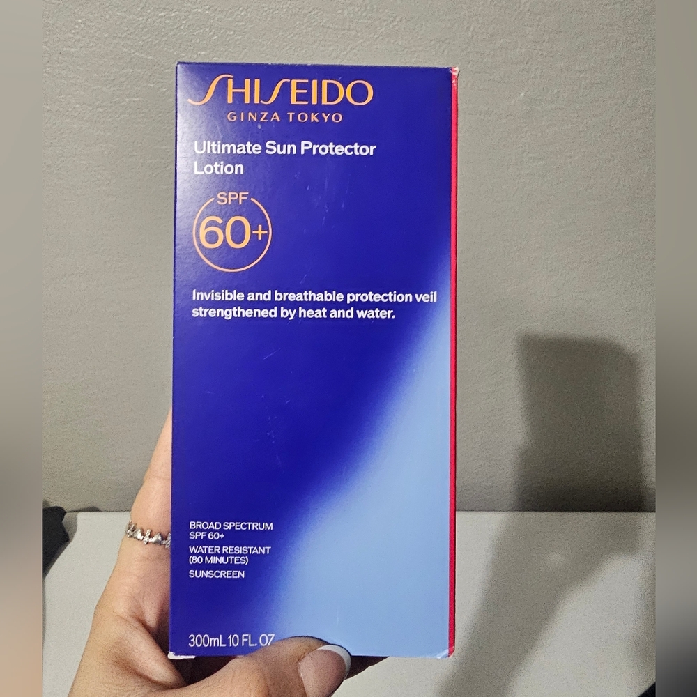 SHISEIDO $100 SUNCREEN 60 SPF